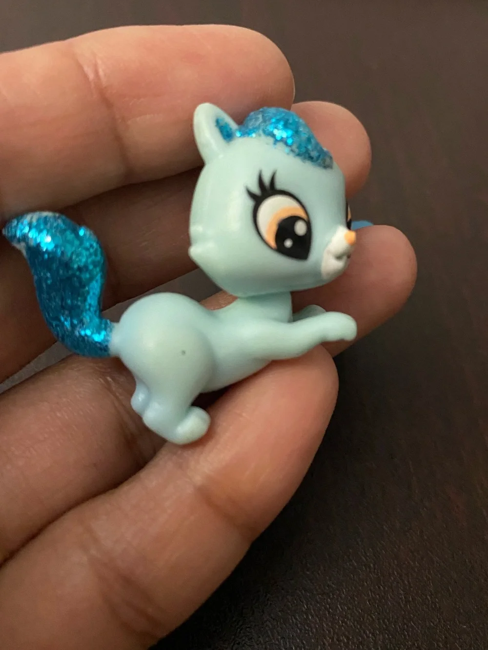 Littlest Pet Shop Blue Glitter Kitten on Bright Blue Chair